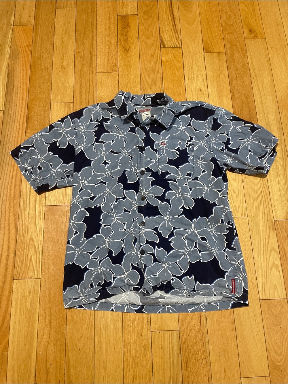 Quiksilver Men's Navy & Gray Floral Button-Down Shirt